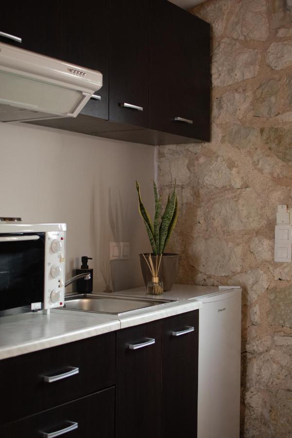 Noemie Studios Athánion Extérieur photo